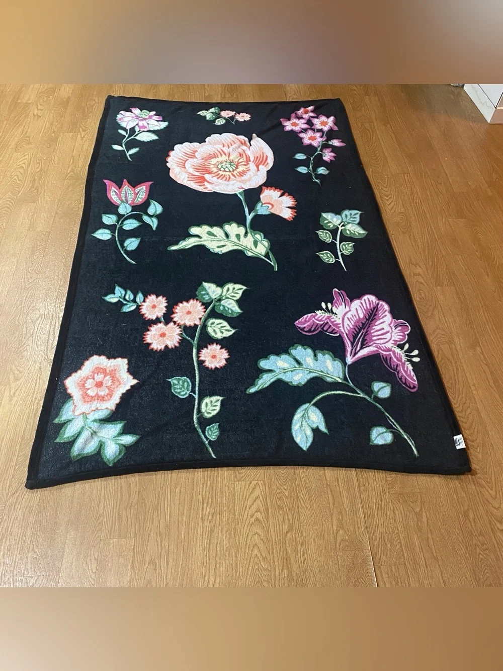 Vera Bradley Plush Throw Blanket in Vines Floral print